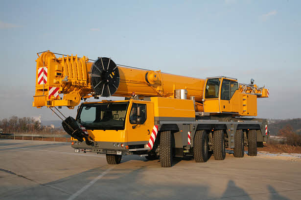Самоходный автокран Liebherr LTM 1160-5.1 Самоходный автокран Liebherr LTM 1160-5.1