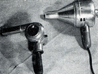 Рис. 56. Малый и большой ручной фен