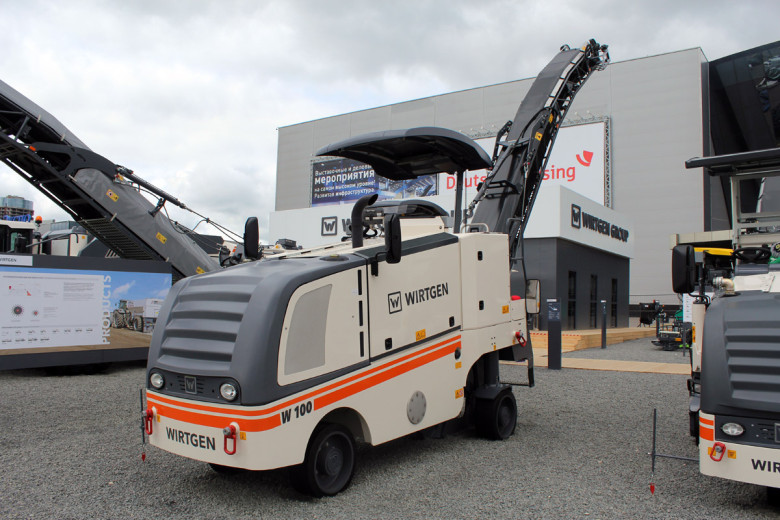 Дорожная фреза Wirtgen W100 Дорожная фреза Wirtgen W100