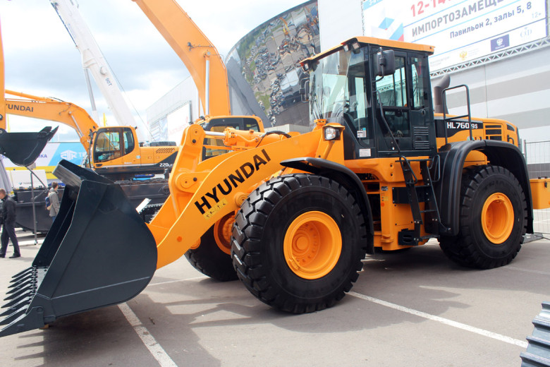 Фронтальный погрузчик Hyundai HL760 Фронтальный погрузчик Hyundai HL760
