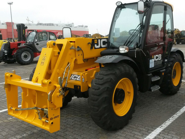 Телескопический погрузчик JCB 541-70 Телескопический погрузчик JCB 541-70