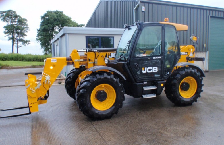 Телескопический погрузчик JCB 535-95 Телескопический погрузчик JCB 535-95