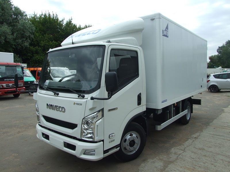 Сендвич-фургон NAVECO C300