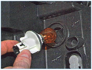 Zamena_lamp_v_blok_fare_11.jpg