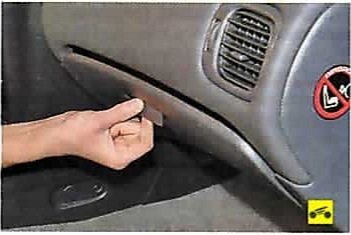 Nissan Almera Classic. ОРГАНЫ УПРАВЛЕНИЯ. ПАНЕЛЬ ПРИБОРОВ