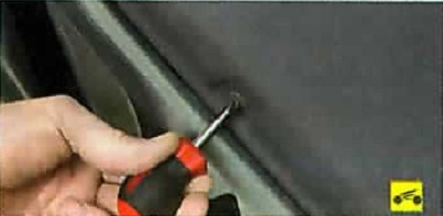 Nissan Almera Classic. ДВЕРИ. СНЯТИЕ И УСТАНОВКА ОБИВКИ ЗАДНЕЙ ДВЕРИ