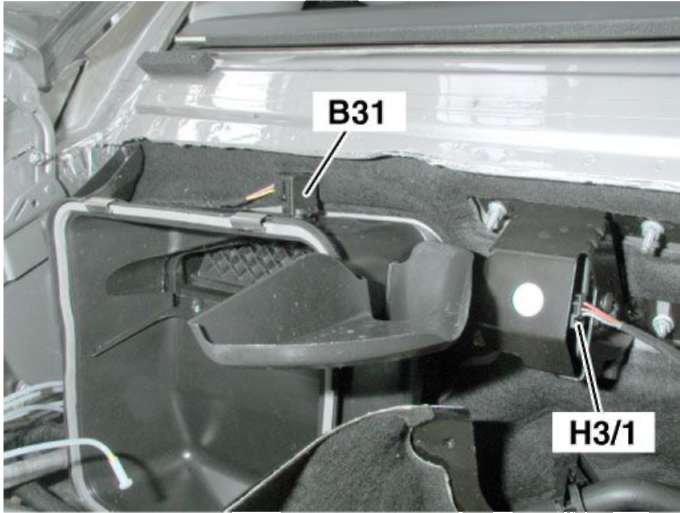 3.11.7 Датчик вредных веществ в воздухе Mercedes-Benz W164 (ML Class)